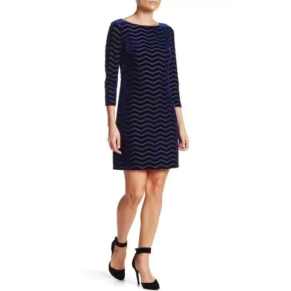Eliza J | NWT Navy Velvet 3/4 Sleeve Zigzag Shift Dress Sz 12 P